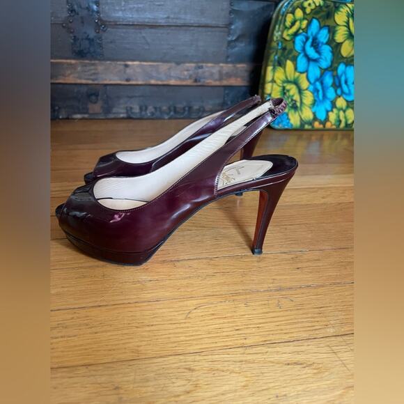 Christian Louboutin Bronze Patent Leather Peep Toe Slingbacks size 37 1/2 - Picture 9 of 11